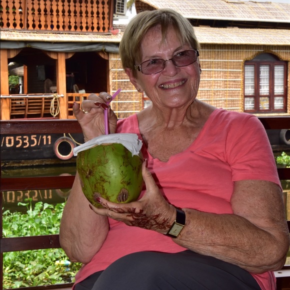 Meet your Posher, Isabel - Picture 8 of 15